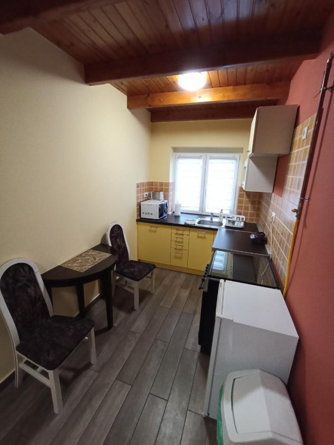 Borostyan Apartmanhaz Mórahalom Eksteriør billede