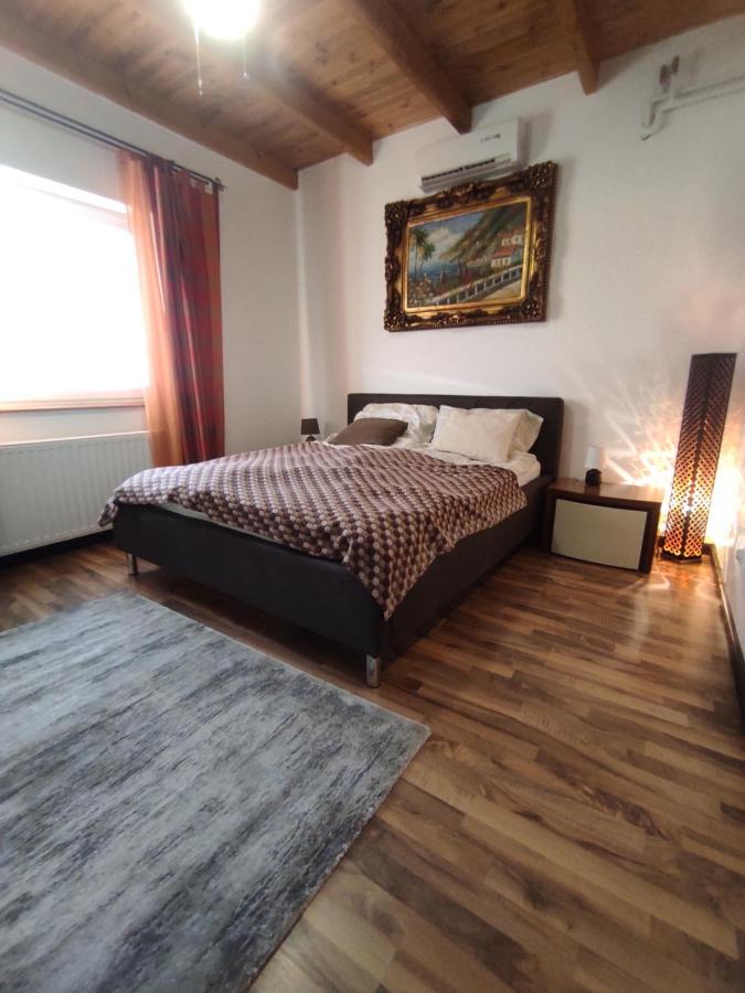 Borostyan Apartmanhaz Mórahalom Eksteriør billede