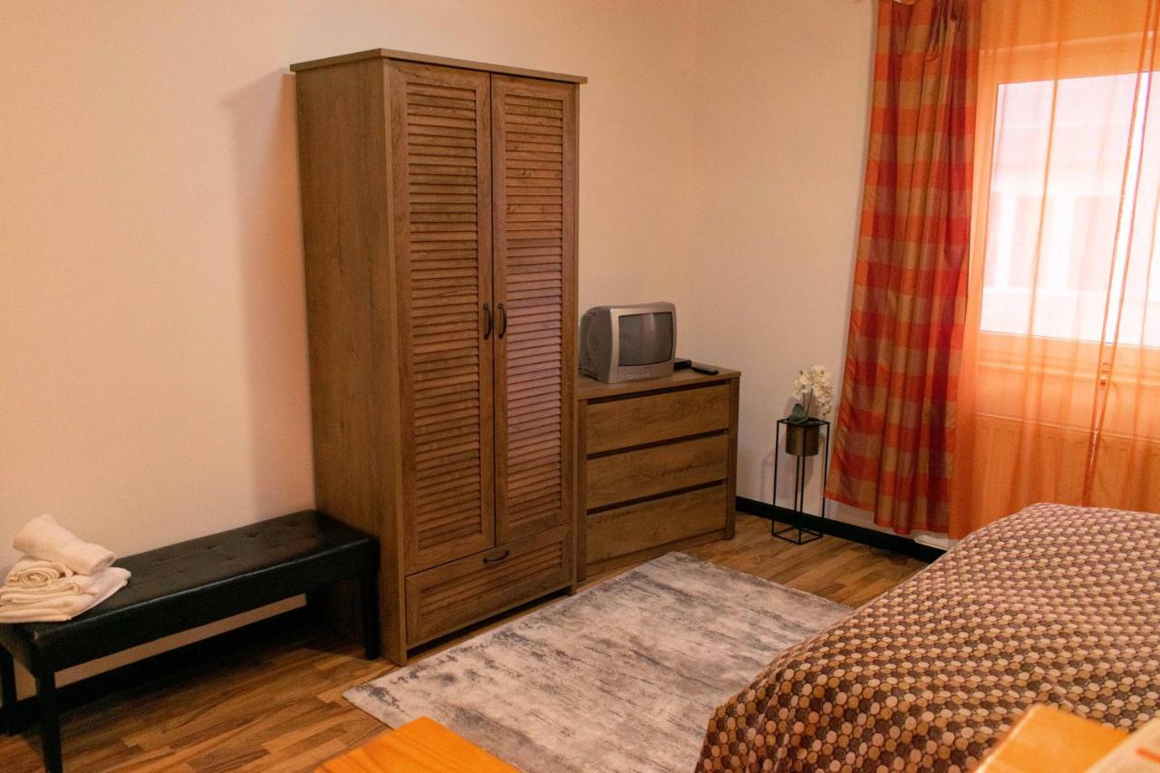 Borostyan Apartmanhaz Mórahalom Eksteriør billede